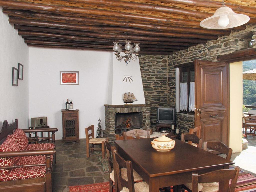 Anastasia Luxury Villas Ano Gavrio Exterior photo